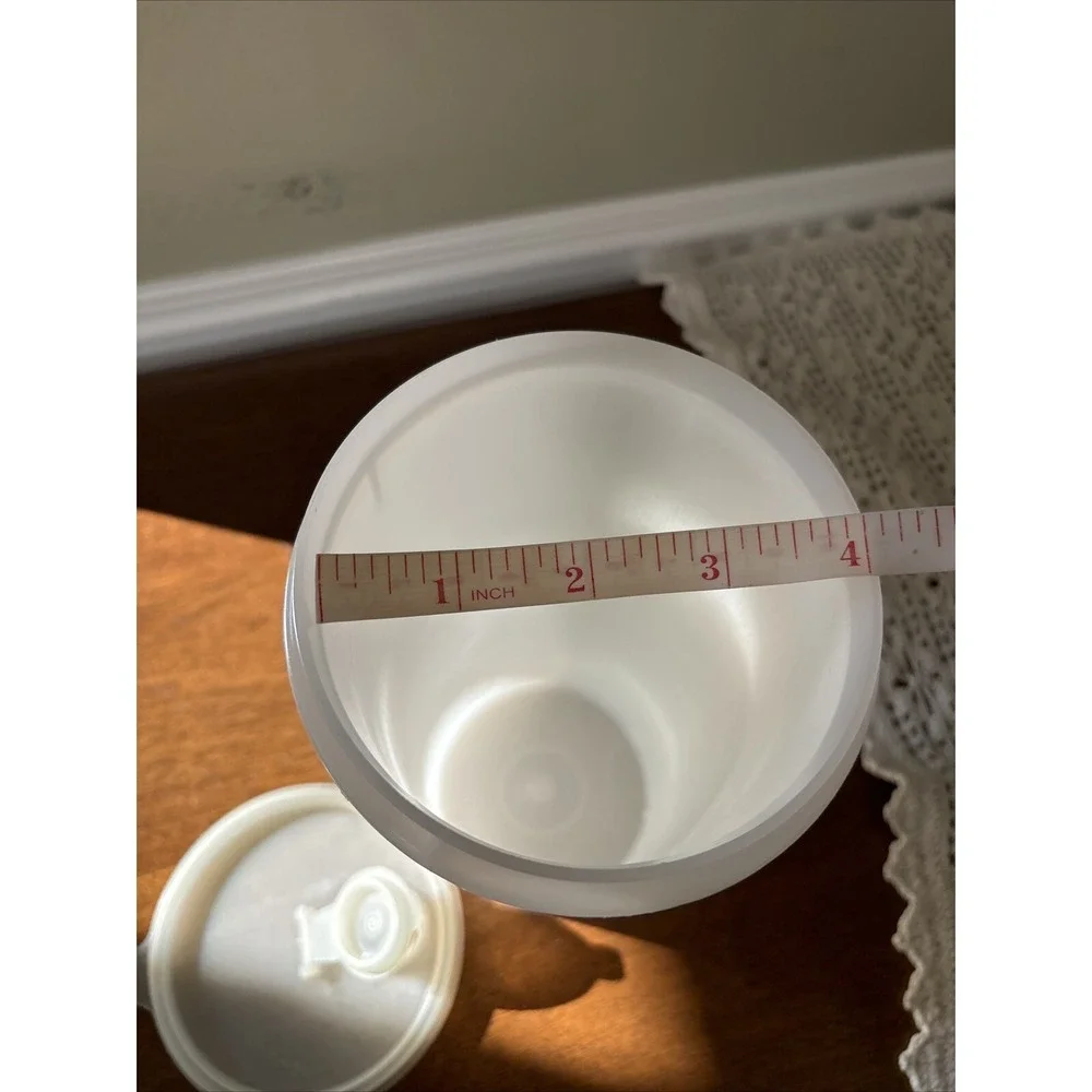 Vintage Tupperware White Cylinder Container with Lid Pour‎ Spout 9